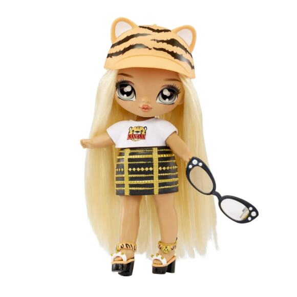Na! Na! Na! Fuzzy Surprise Series 1 Tiger Linda 7 Fashion Doll Tiger NWT - Picture 4 of 7